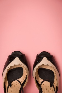 Bettie Page Shoes - 50s Delia Peeptoe Pumps in Black 3
