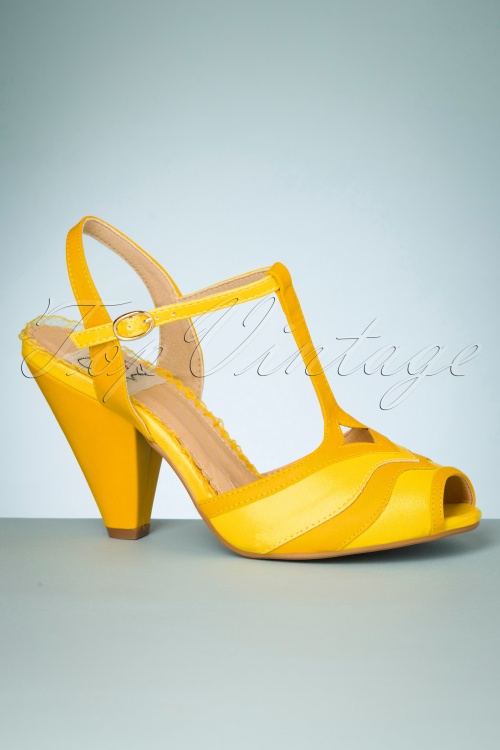 Bettie Page Shoes - 50s Jilly Peeptoe Sandals in Yellow 3