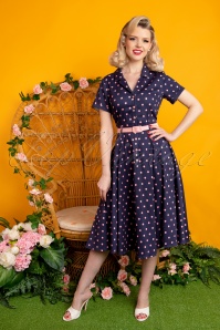 Collectif ♥ Topvintage - Caterina Pretty Polka swing jurk in marineblauw en roze 2