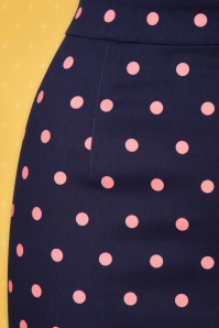 Collectif ♥ Topvintage - 50s Polly Pretty Polka Pencil Skirt in Navy and Pink 4