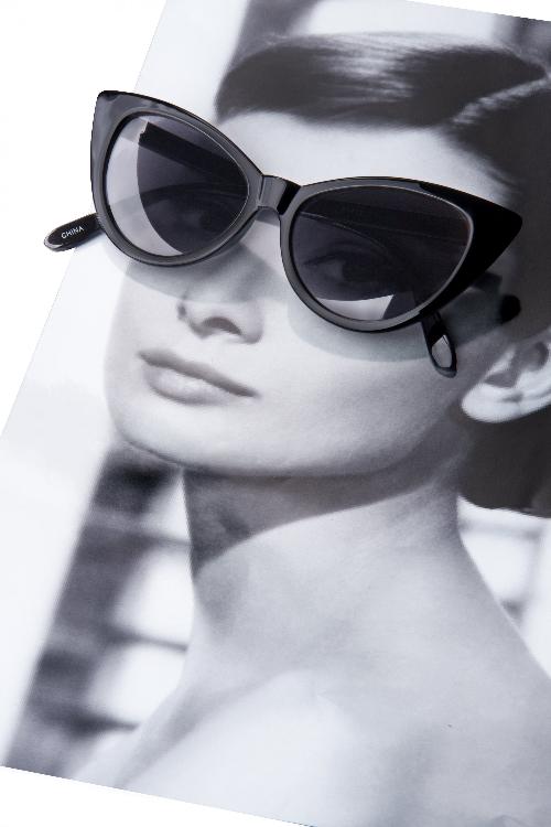 So Retro - Cats Eye Classic Sunglasses Années 1950 en Noir 3
