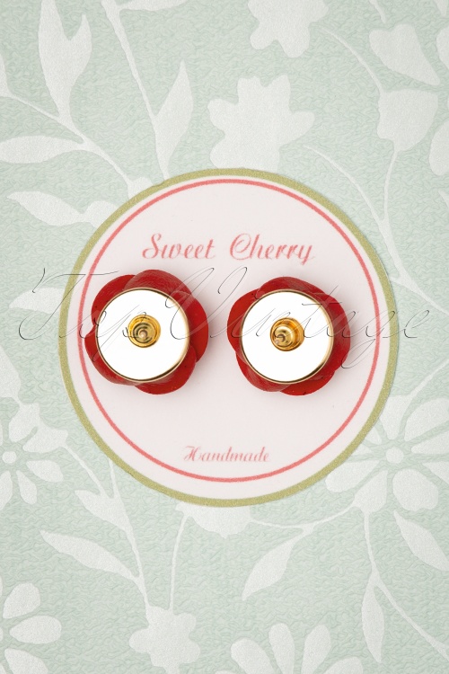 Sweet Cherry - 50s Peony Rose Earstuds in Red and Gold 3