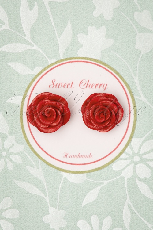 Sweet Cherry - 50s Peony Rose Heart Earrings in Red and Gold