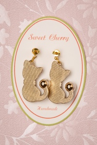 Sweet Cherry - 50s Pearl Cat Drop Earrings in Gold 3