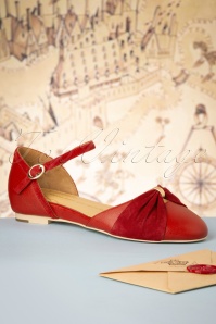 Charlie Stone - Grifo Flats in Rot und Gold