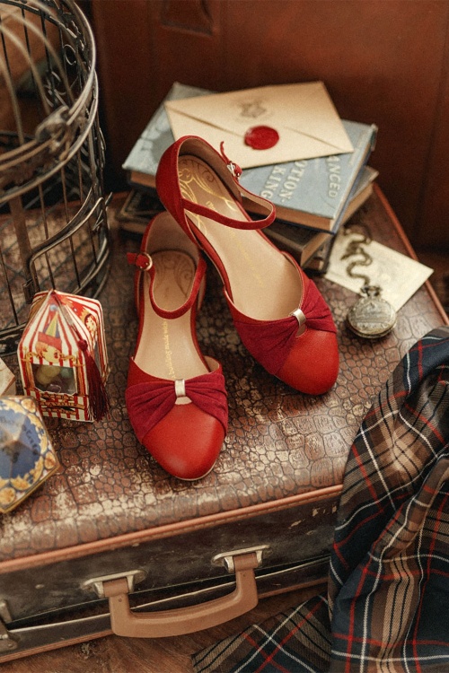 Charlie Stone - 50s Grifo Flats in Red and Gold 7