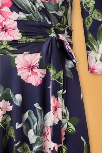 Vintage Chic for Topvintage - Phileine gekruiste swing jurk met bloemenprint in marineblauw 5