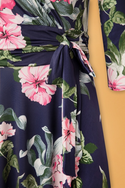 Vintage Chic for Topvintage - Phileine gekruiste swing jurk met bloemenprint in marineblauw 5
