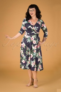 Vintage Chic for Topvintage - Phileine gekruiste swing jurk met bloemenprint in marineblauw