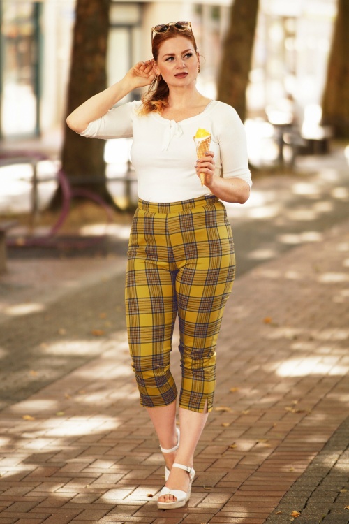 Miranda Kerr's Gold Pants Street Style | POPSUGAR Fashion