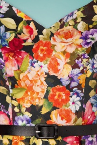 Hearts & Roses - Robe Corolle Fleurie Sarah Années 50 en Multi 5