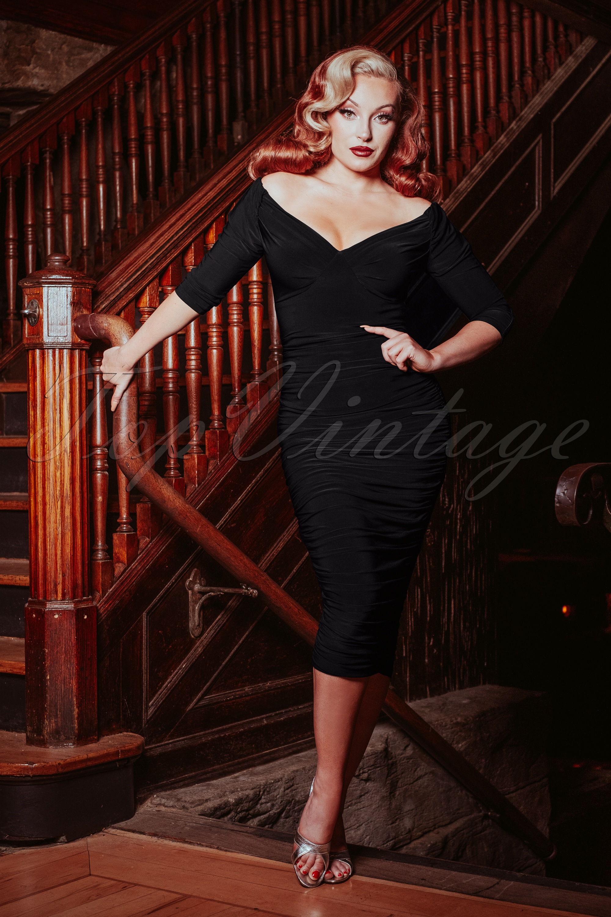 Glamour Bunny - Topvintage exclusive ~  The Marilyn Pencil Dress in Black 4