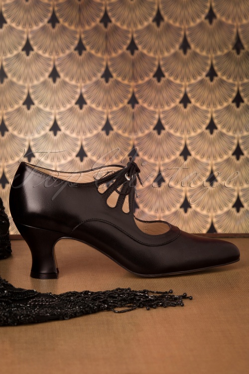 Topvintage Boutique Collection - 20s Clara Flapper Pumps in Black 4