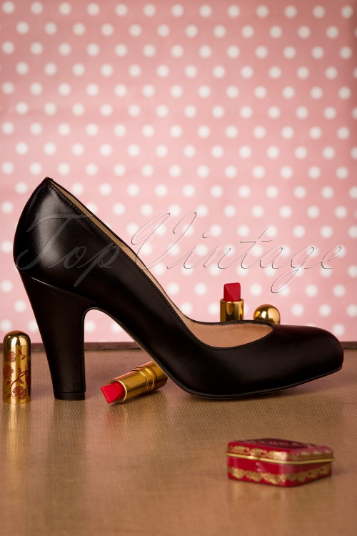 Topvintage Boutique Collection - Jeane Edle Pumps in Schwarz