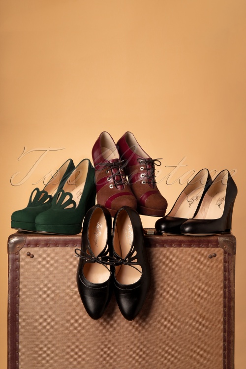 Topvintage Boutique Collection - Cher Schuh Stiefeletten in Burgund und Braun 6