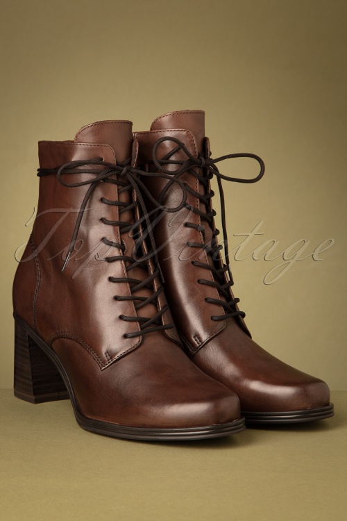 Tamaris - 70s Maeve Lace Up Leather Booties in Espresso