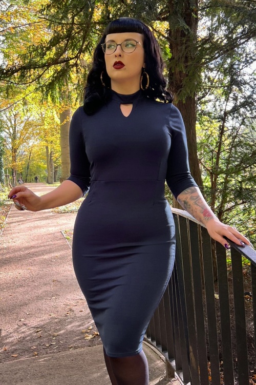 Vintage Chic for Topvintage - 50s Viora Pencil Dress in Navy 5