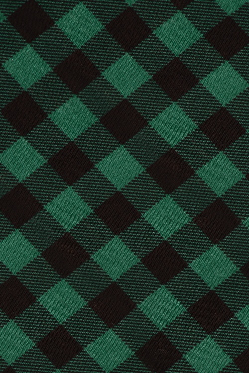 Collectif Clothing - 50s Sarah Check Square Scarf in Green en Black 2