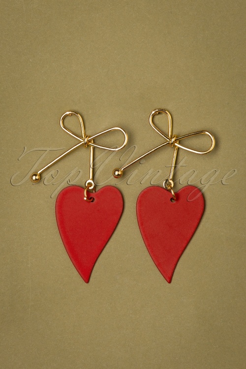 Collectif Clothing - 50s Pauline Heart Shape Earrings in Red