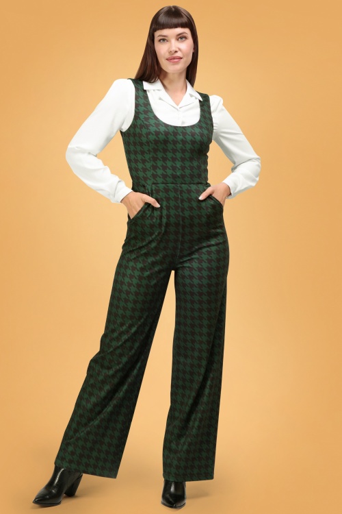 Collectif Clothing - 50s Gael Houndstooth Pinafore Jumpsuit in Green 2