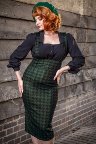 Collectif Clothing - 50s Karen Houndstooth Suspender Pencil Skirt in Green
