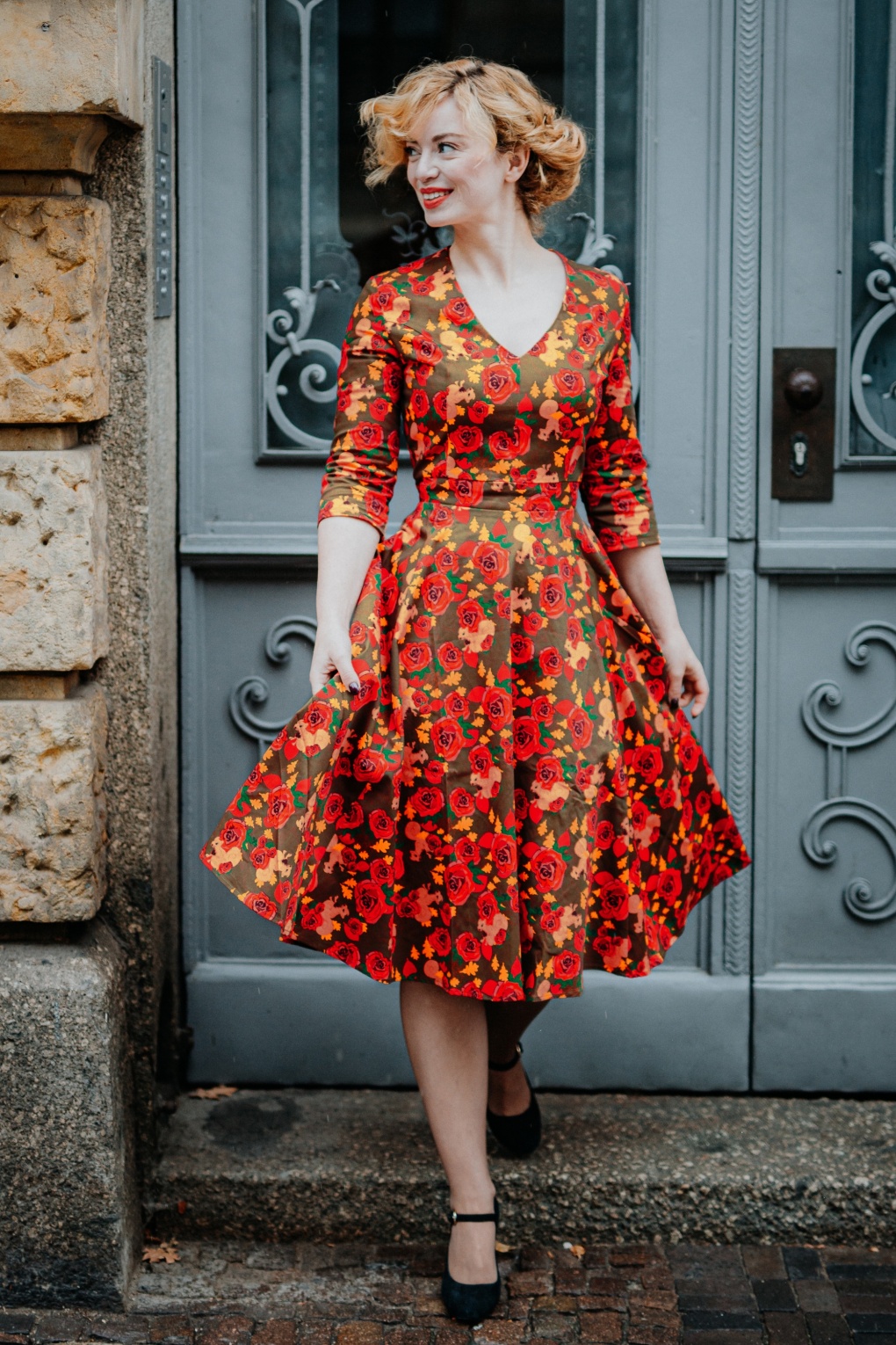 TopVintage exclusive ~ 50er Olivia Long Sleeve Swing Kleid in Khaki Grün