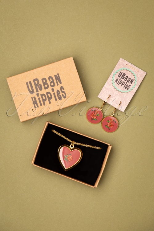 Urban Hippies - Medaillon Flower Love Halskette in Gold und Altrosa 4