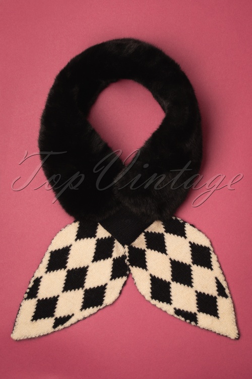 Collectif Clothing - 50s Harlequin Faux Fur Scarf in Black and White