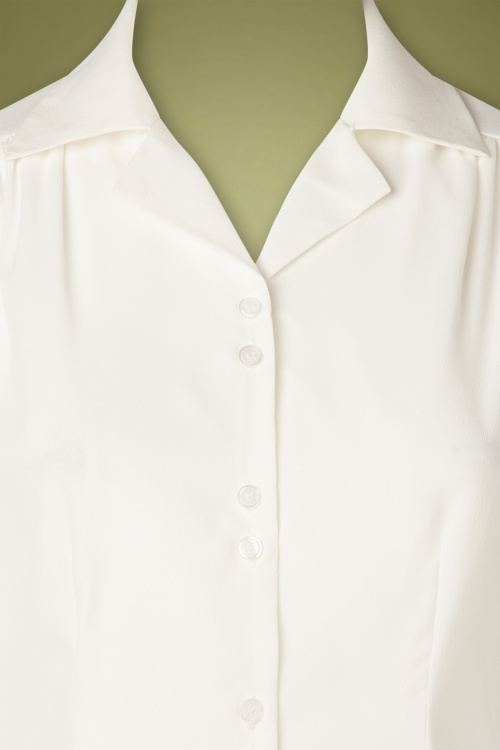 Collectif Clothing - 50s Pepper Blouse in Ivory 3