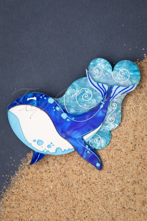 Daisy Jean - Wilma the Whale Brooch