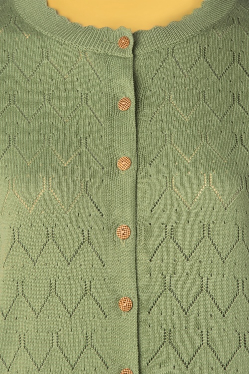 Banned Retro - 50s Summer Scallop Cardigan in Green 3