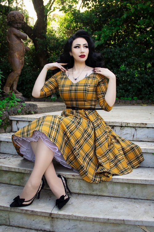 Bunny - 50s Wither Swing Dress in Mustard