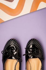 Banned Retro - Chaussures Plates Oxford Isabella Années 50 en Noir 3