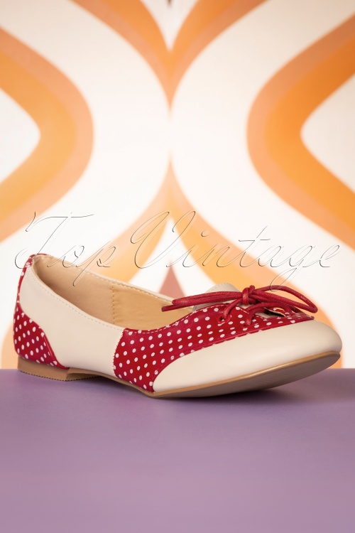 Banned Retro - 50s Oxford Isabella Flats in Nude and Red 4