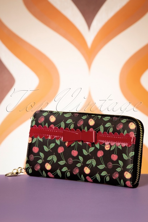 Banned Retro - 50s Country Cherry Wallet in Black and Red 3