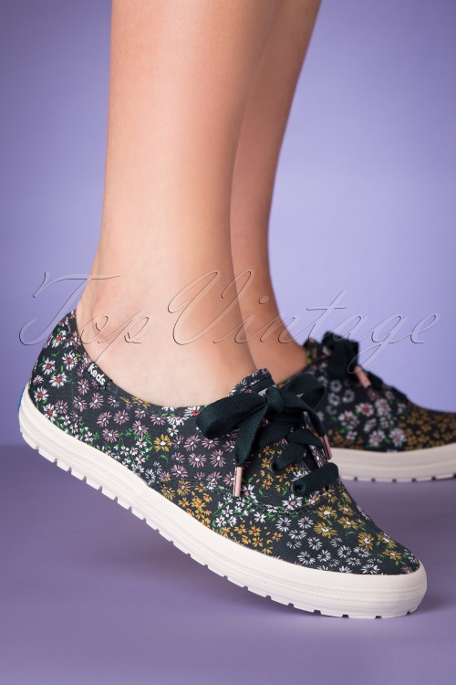 Keds - 50s Champion TRX Floral Canvas Sneakers in Navy