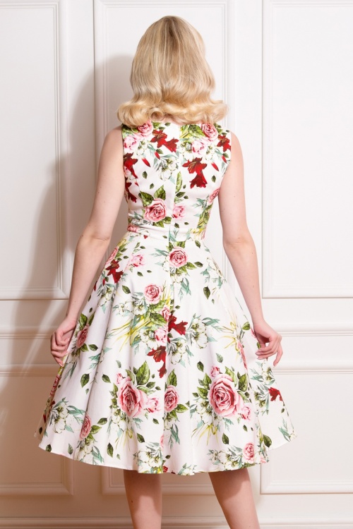 Hearts & Roses - 50s Carole Floral Swing Dress in White 4
