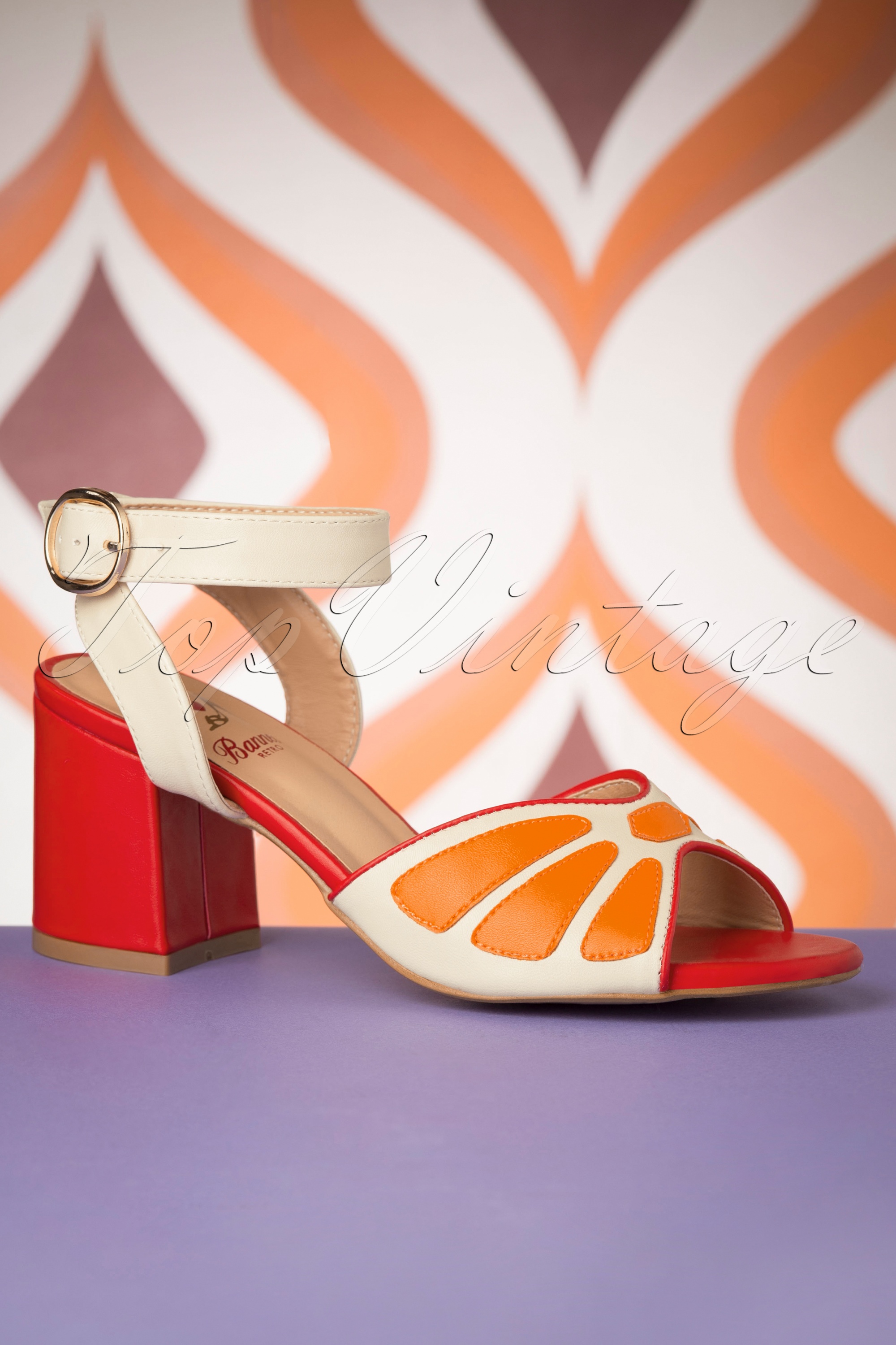 Banned Retro - Juicy Rosa Lee sandalen in oranje 2