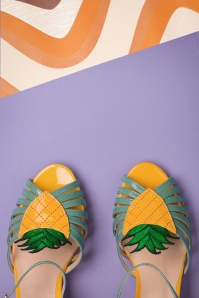 Banned Retro - 50s Tropical April Sandals in Honey 3