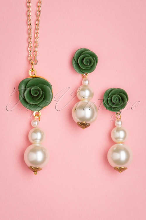 Sweet Cherry - Tripple Pearl Earrings Années 50 en Vert Vintage 5