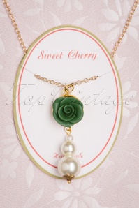 Sweet Cherry -  Tripple Pearl Necklace Années 50 en Vert Vintage 2