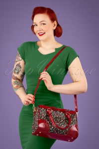 Banned Retro - 50s Country Cherry Handbag in Black and Red 2