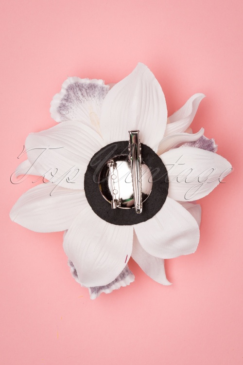 Collectif Clothing - Aaliyah Orchidee haarbloem in wit 3