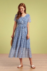 Smashed Lemon - Milene Floral Maxi Kleid in Weiß und Blau