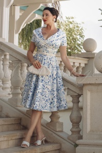 Vintage Diva  - De Greta Floral swing jurk in wit 2