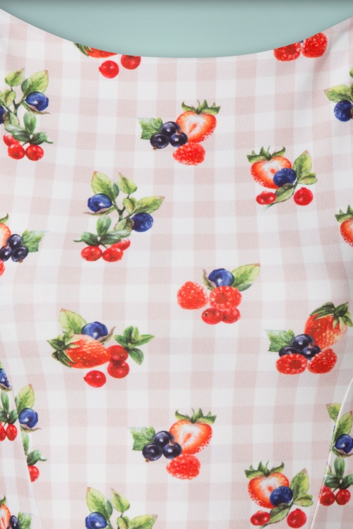 Vintage Chic for Topvintage - Frederique Gingham Fruits Swing Kleid in Rosa 4