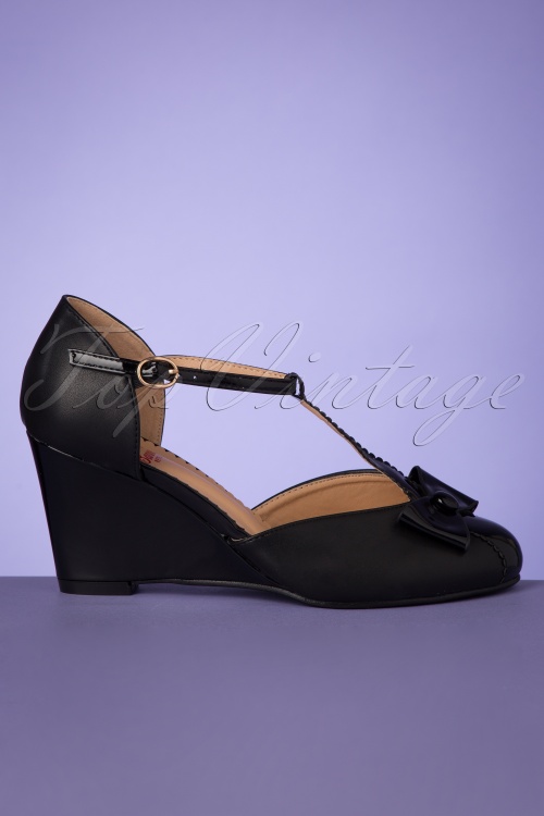 Banned Retro - 50s Vixen Bow Wedges in Black 3