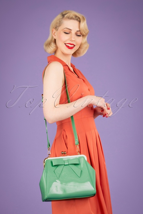 Banned Retro - 50s American Vintage Patent Bag in Mint Green 4