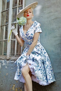 Vintage Diva  - The Greta Floral Swing Dress in White 9