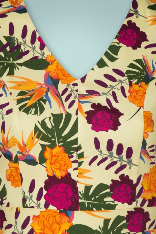 Topvintage Boutique Collection - Exclusivité TopVintage ~ Olivia Floral Short Sleeves Swing Dress Années 50 en Jaune 6